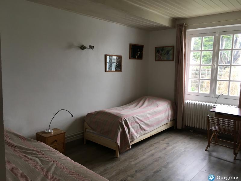 Photo n°10 de :Grande maison familiale, calme, 30m plage de la Luzeronde, 5 chambres sur grand terrain, vue exceptionnelle sur les marais.